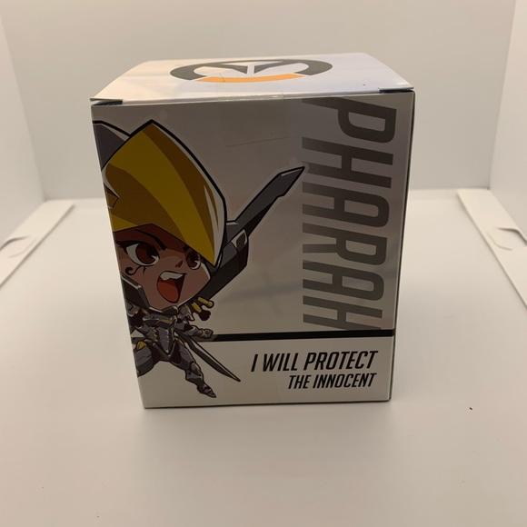 Overwatch Titanium Pharah Figure (Cute But Deadly) - Picture 2 of 5
